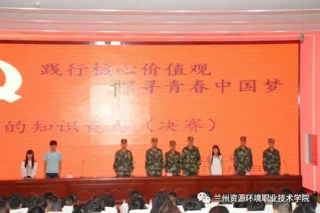 逃离诡异之林